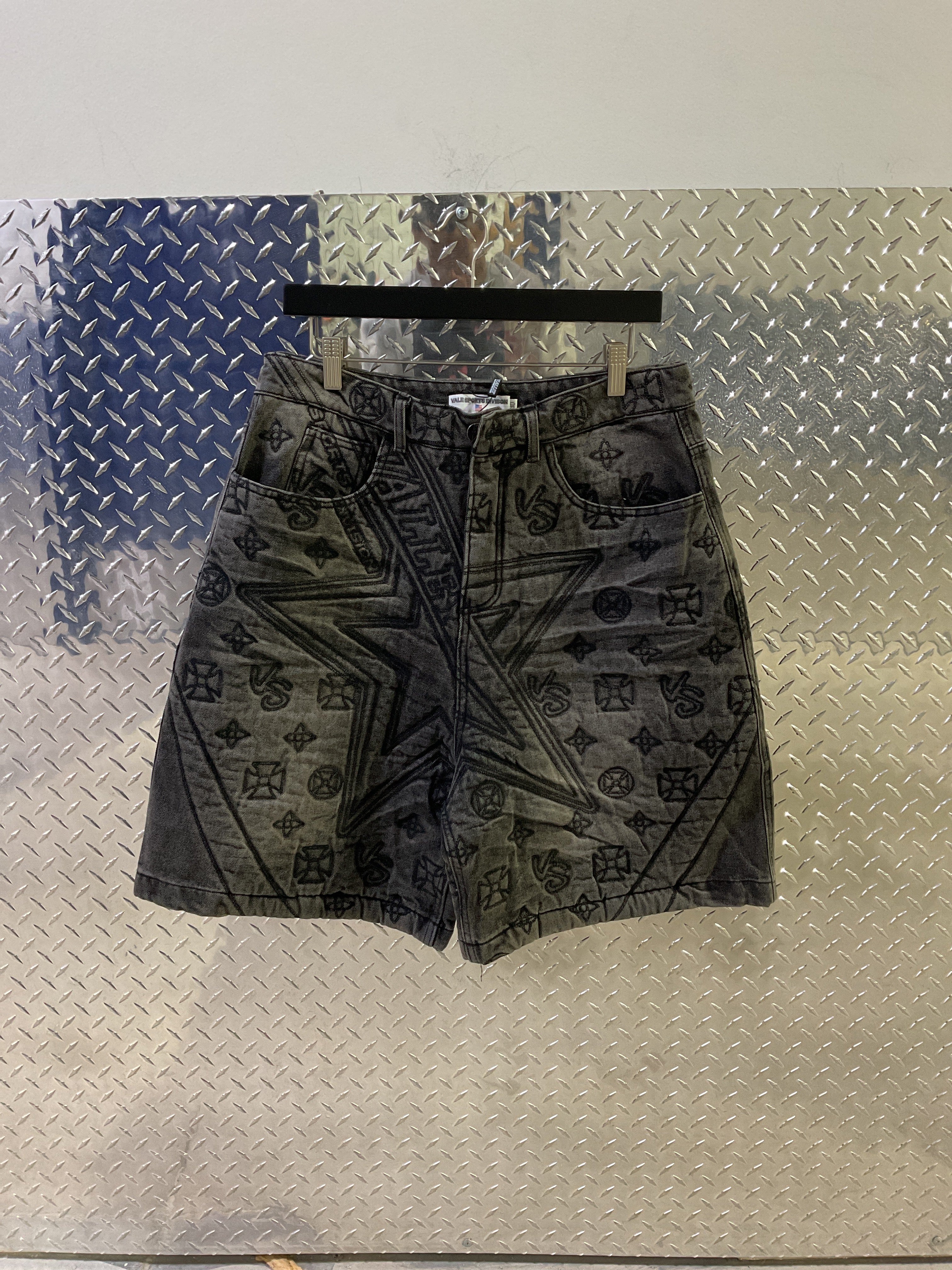 Vale shorts printed