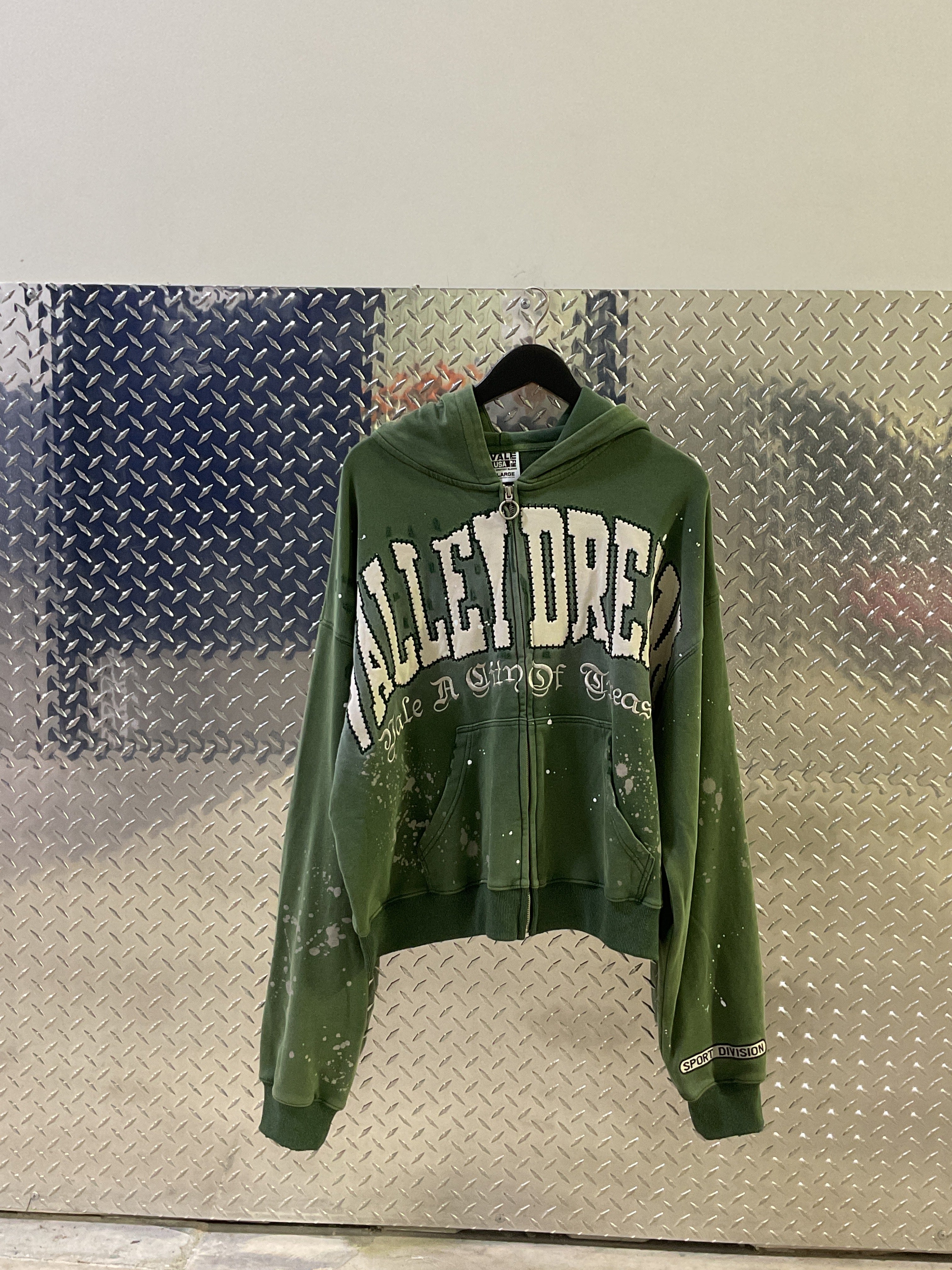 VALLEY DREAM ZIP UP