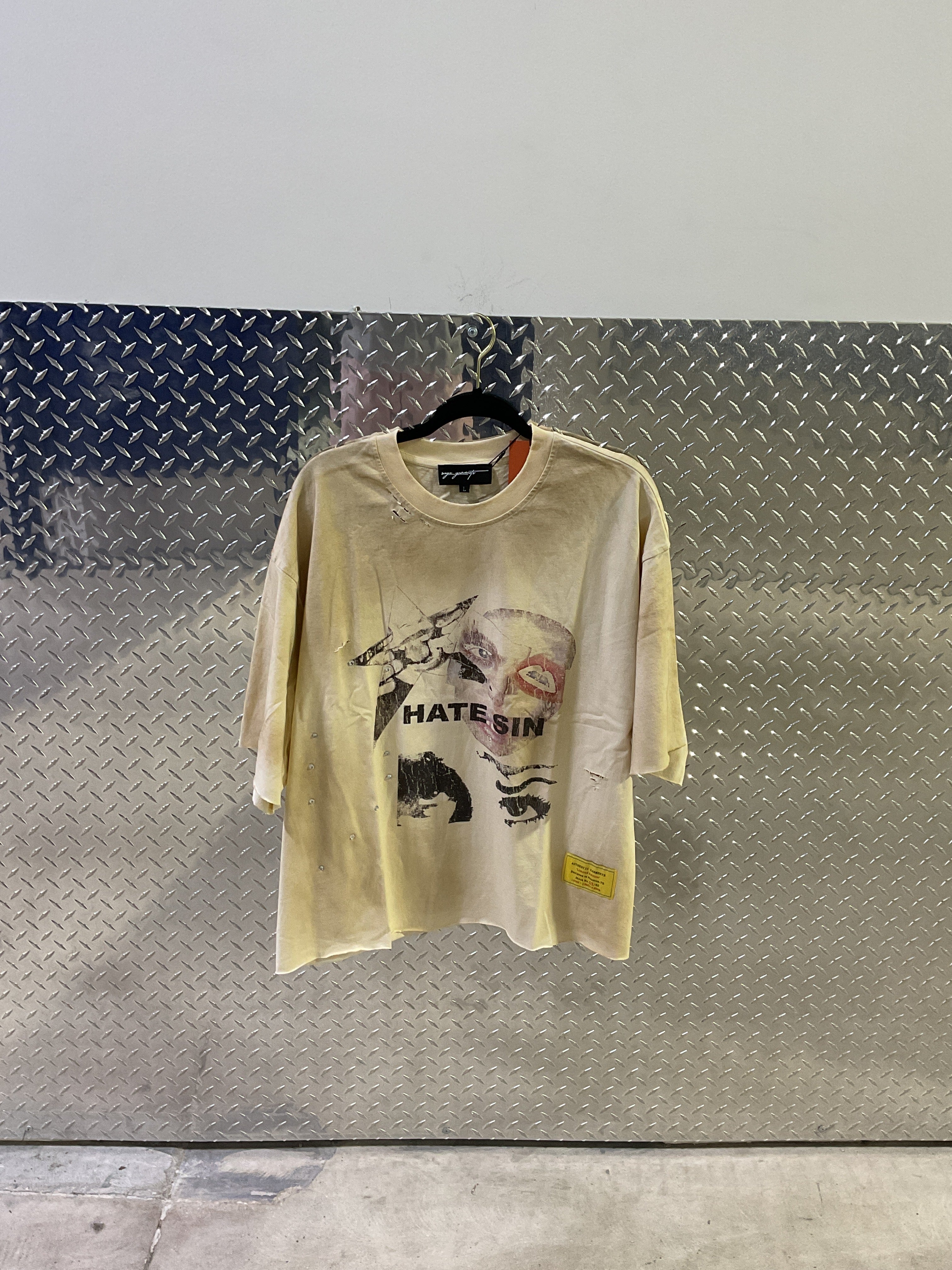 HATE SIN TEE