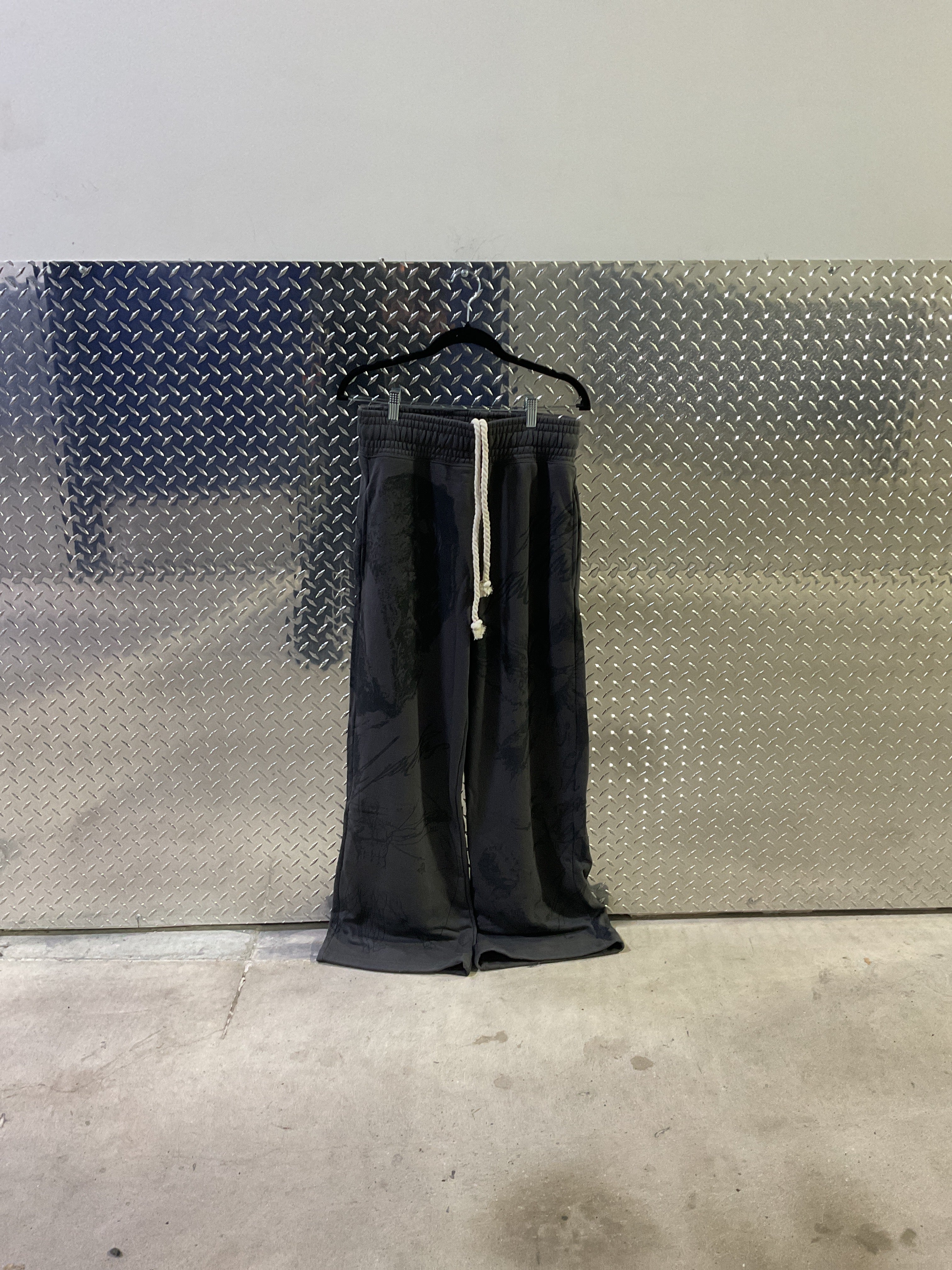 Gray graffiti pants ￼