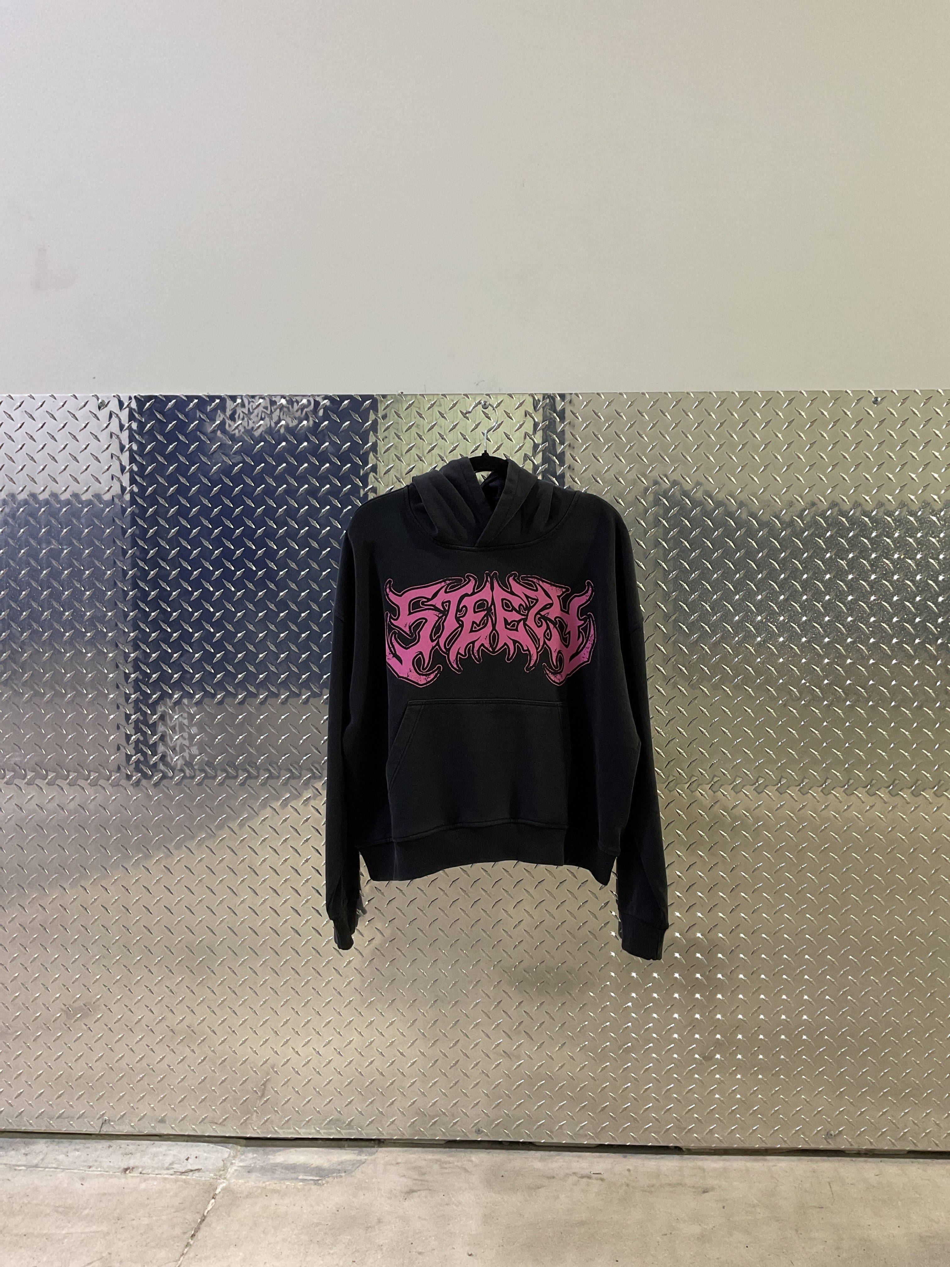 STEEZY PLAIN HOODIE