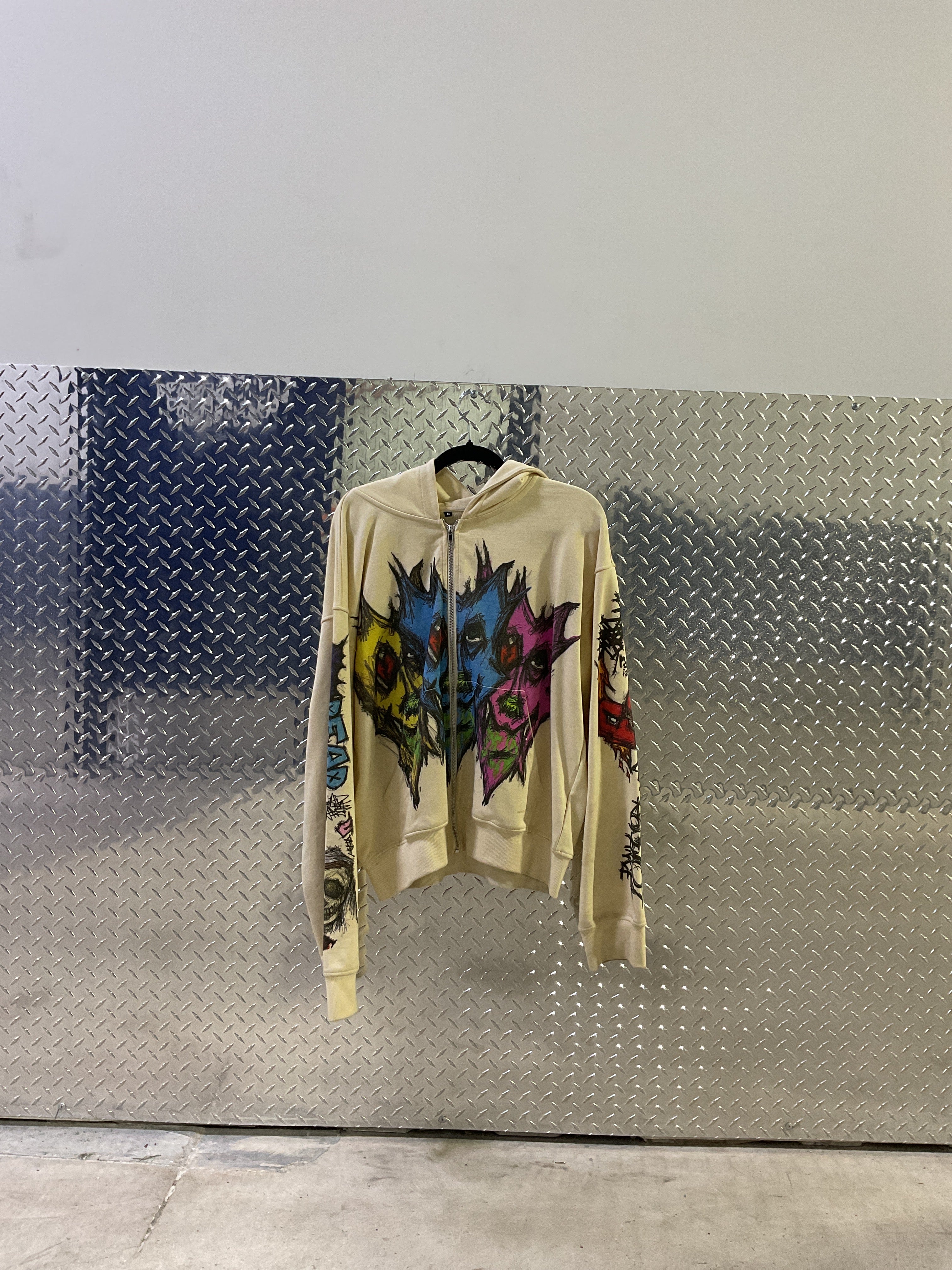 3 WOLVES ZIP UP
